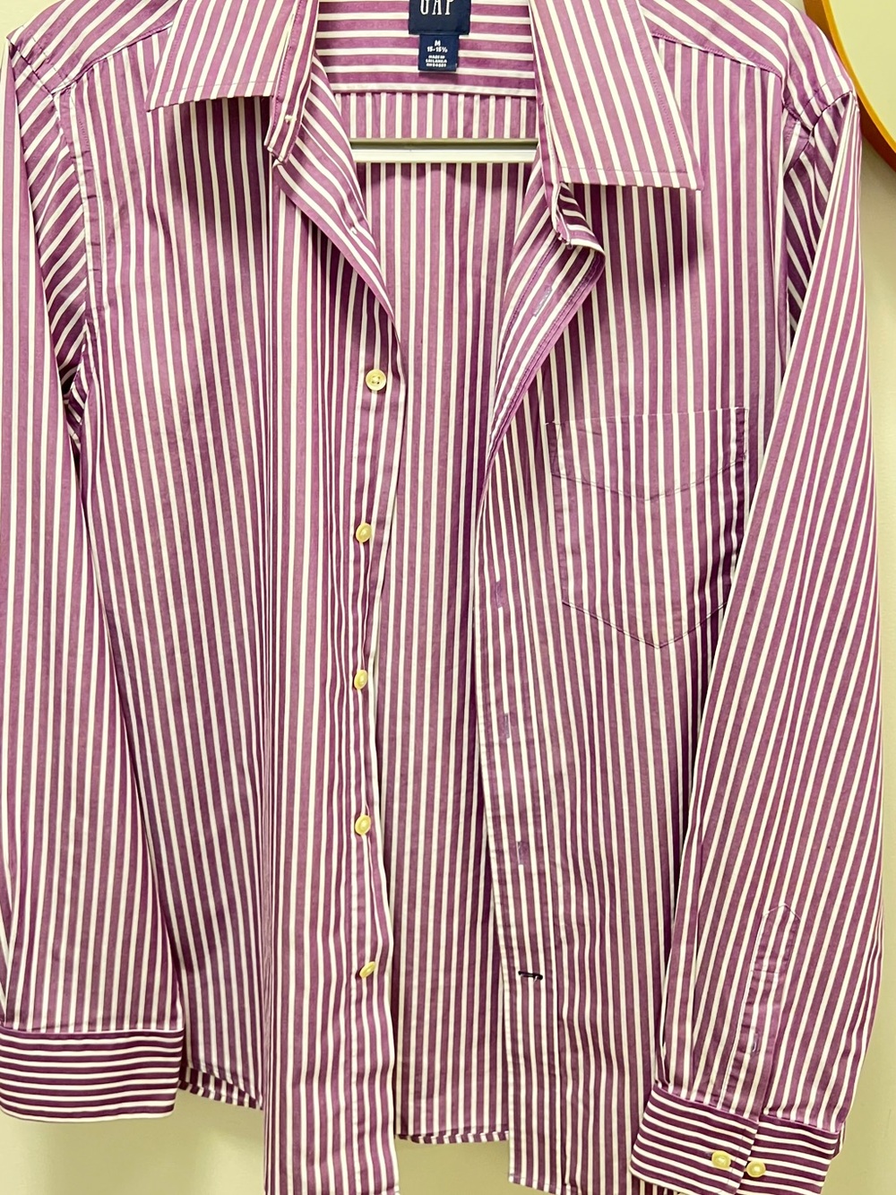GAP Men's Purple and White Vertical Stripe Dress Shirt